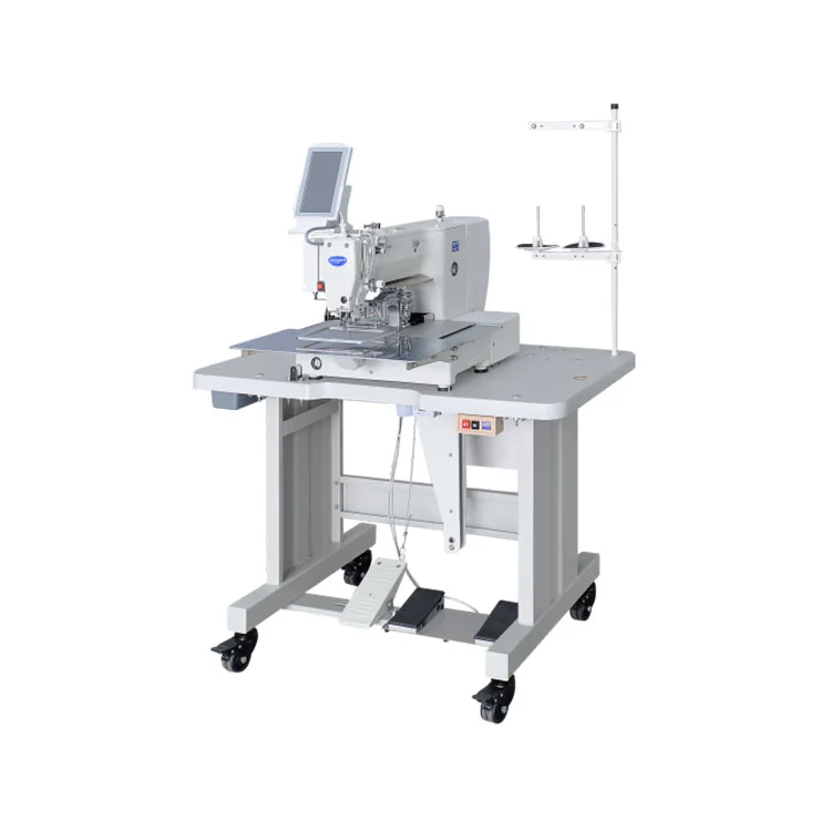 Máquina de coser CNC