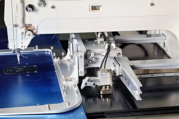 Bag Cutting And Stitching Machine